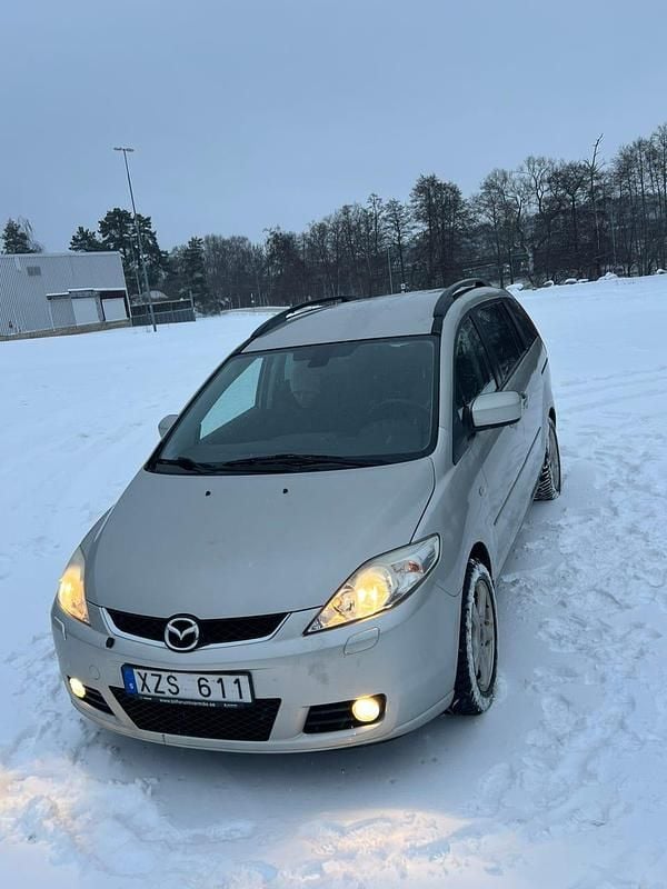 Begagnad Mazda 5 145 HK (106 kW) 2007 Minibuss