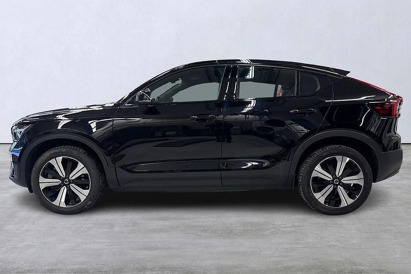 Begagnad Volvo C40 Core 172 kW (234 HK) 2022 Svart SUV