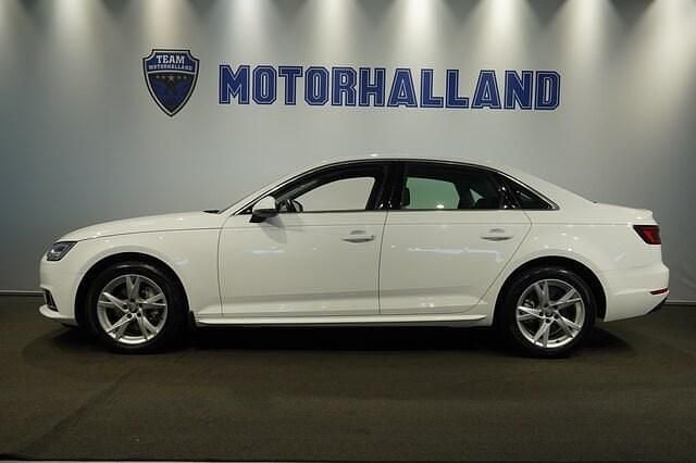 Vit Begagnad 2018 Audi A4 Proline Sedan | 239 900 kr (Marknadspris) - Bild 1/4