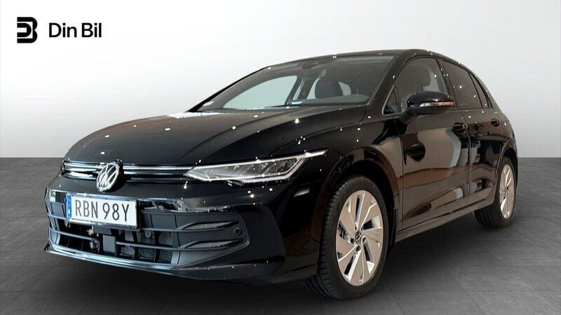Svart Ny 2024 VW Golf VIII Edition Halvkombi | 329 898 kr (Lite dyr) - Bild 1/4