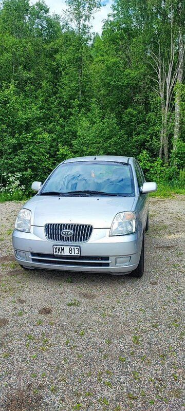 Silver Begagnad 2006 Kia Picanto 4 Halvkombi | 11 000 kr (Bra pris) - Bild 1/3
