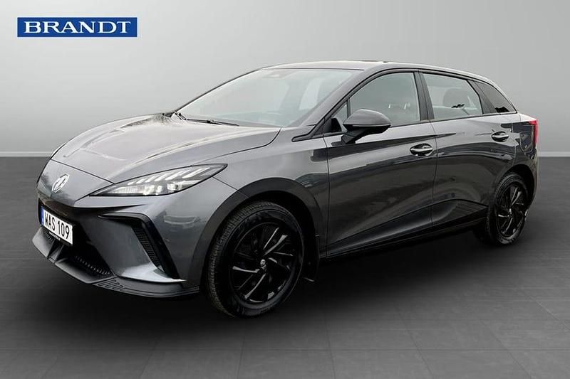 Grå Begagnad 2023 MG MG4 EV Halvkombi | 219 900 kr (Marknadspris) - Bild 1/4