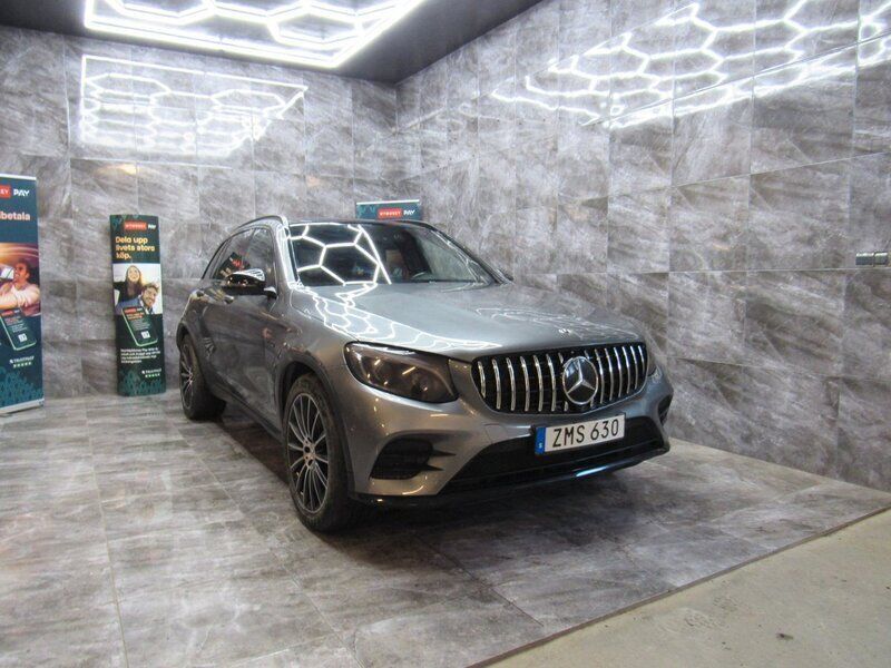 Begagnad 2018 Mercedes GLC43 AMG AMG SUV | 499 900 kr (Lite dyr) - Bild 1/4