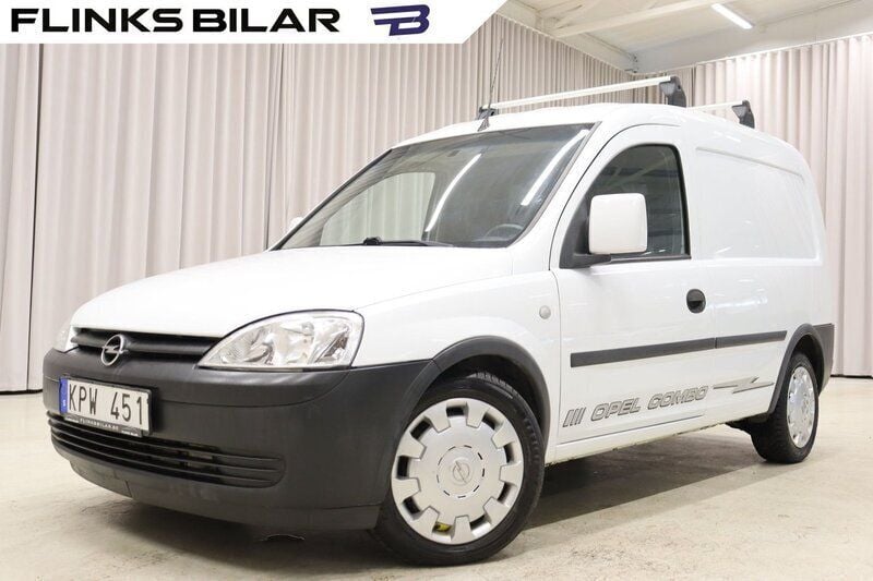 Vit Begagnad 2010 Opel Combo Minibuss | 29 900 kr (Lite dyr) - Bild 1/4