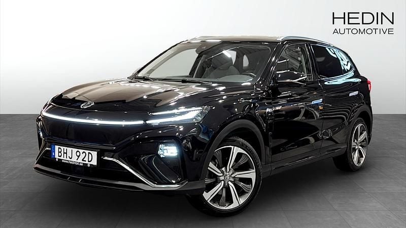 Svart Begagnad 2022 MG Marvel R Performance SUV | 309 900 kr (Marknadspris) - Bild 1/4