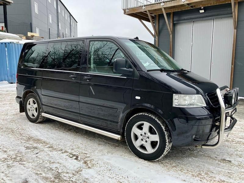 Begagnad VW Multivan 235 HK (172 kW) 2006