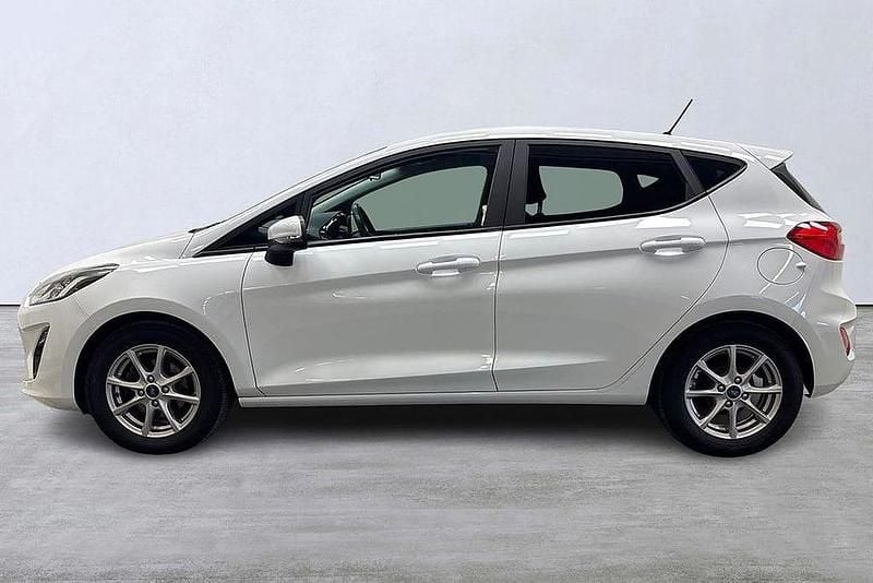 Begagnad Ford Fiesta Trend 101 HK (74 kW) 2019 Vit Halvkombi