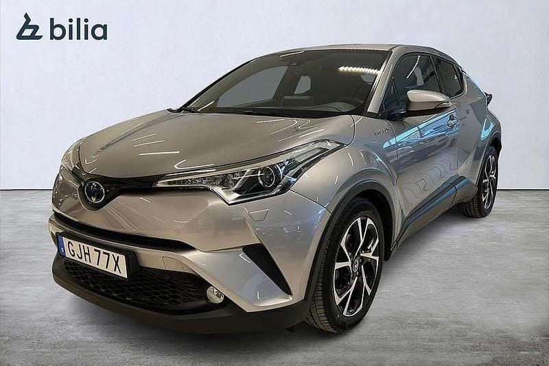 Begagnad Toyota C-HR Edition 124 HK (91 kW) 2018 Grå SUV