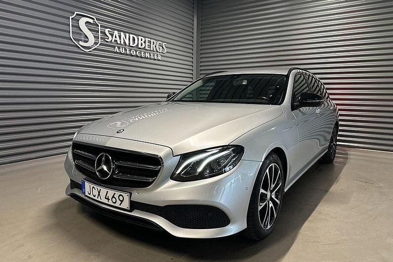 Silver Begagnad 2016 Mercedes E220 Avantgarde Kombi | 248 500 kr (Marknadspris) - Bild 1/4