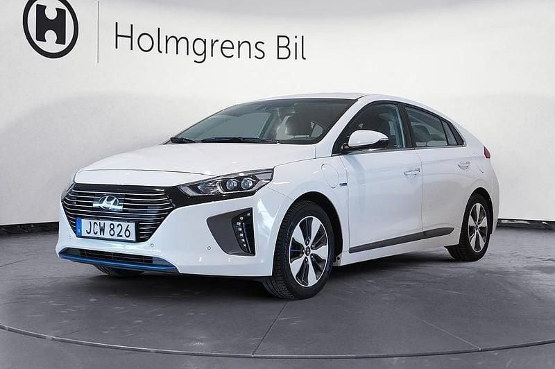 Begagnad Hyundai Ioniq Edition+ 105 HK (77 kW) 2018 Vit Halvkombi