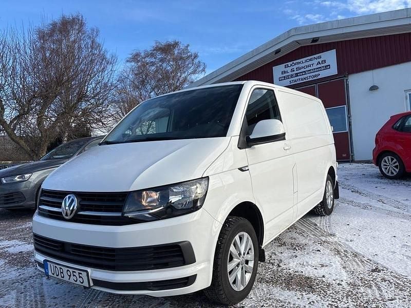 Vit Begagnad 2018 VW T6 Van | 164 000 kr (Bra pris) - Bild 1/4