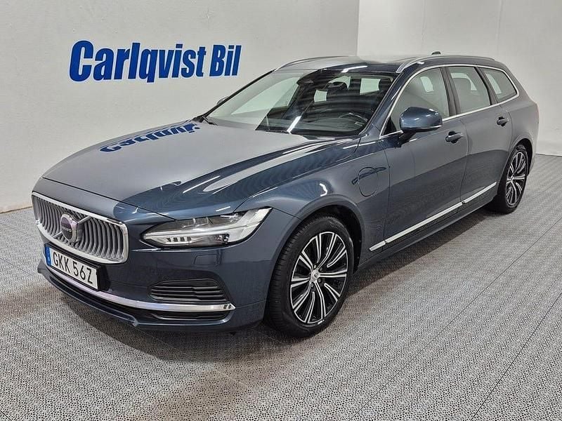 Begagnad Volvo V90 Inscription 253 HK (186 kW) 2022 Denimblå metallic Kombi