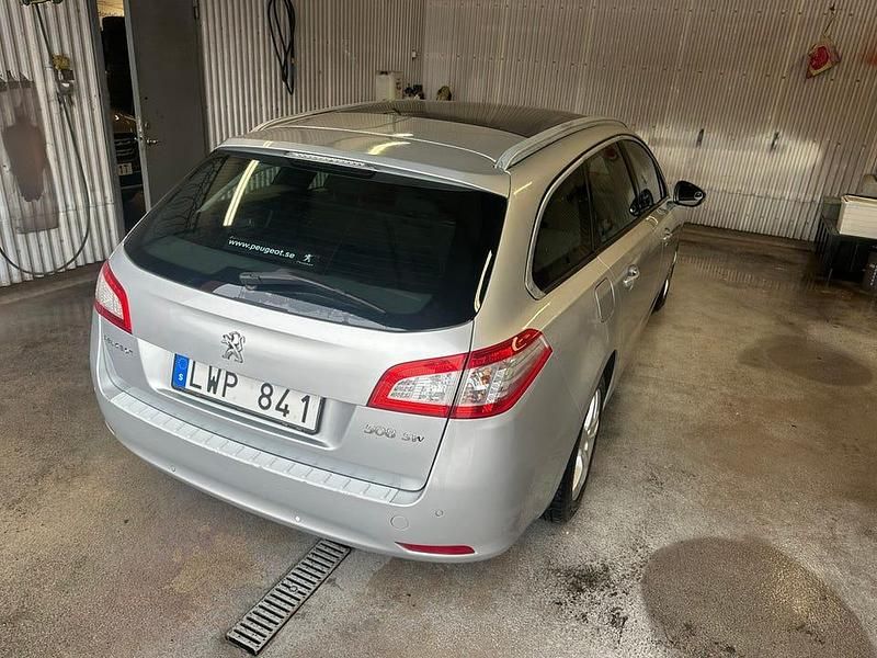Begagnad Peugeot 508 SW 111 HK (81 kW) 2011 Kombi