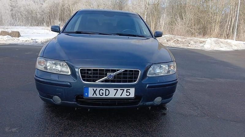 Begagnad Volvo S60 Kinetic 209 HK (153 kW) 2006 Blå Sedan