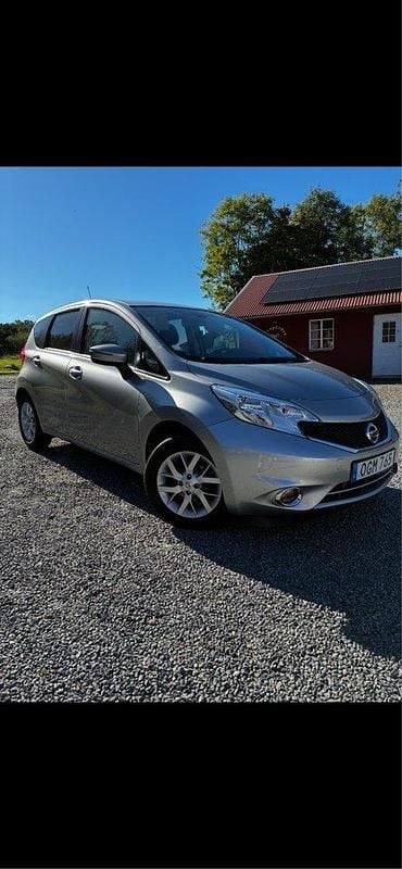 Silver Begagnad 2016 Nissan Note Minibuss | 85 000 kr (Marknadspris) - Bild 1/4