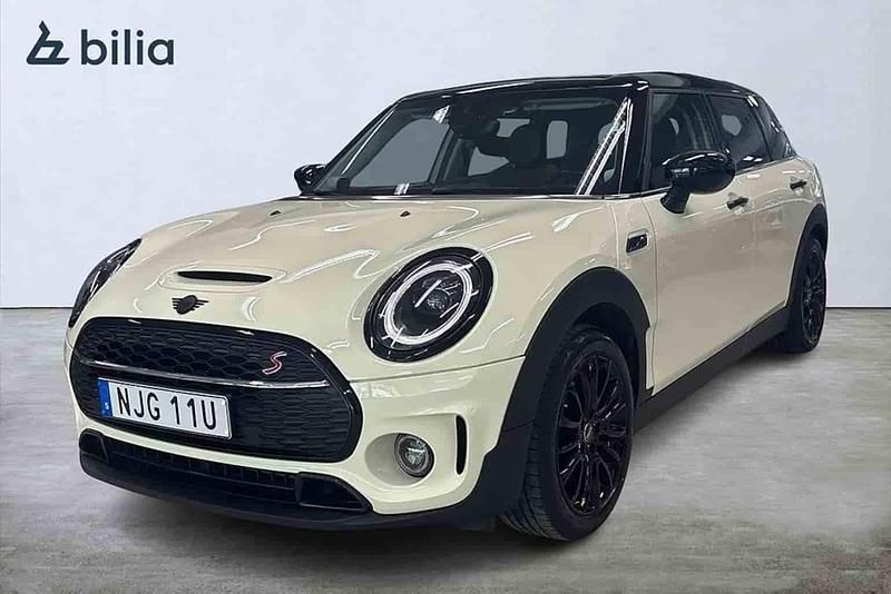 Vit Begagnad 2023 Mini Cooper S Clubman Kombi | 272 900 kr - Bild 1/1