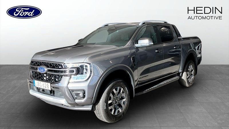 Grå (grey) Begagnad 2025 Ford Ranger Wildtrack Pickup | 836 325 kr - Bild 1/4