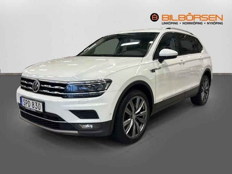 Vit Begagnad 2017 VW Tiguan Allspace GT SUV | 239 900 kr (Marknadspris) - Bild 1/4