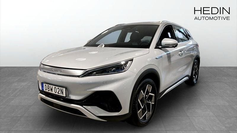 Vit (white) Begagnad 2022 BYD Atto 3 Design SUV | 289 900 kr (Marknadspris) - Bild 1/4