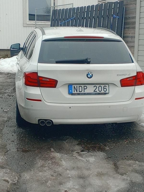 Begagnad BMW 520 184 HK (135 kW) 2013 Kombi