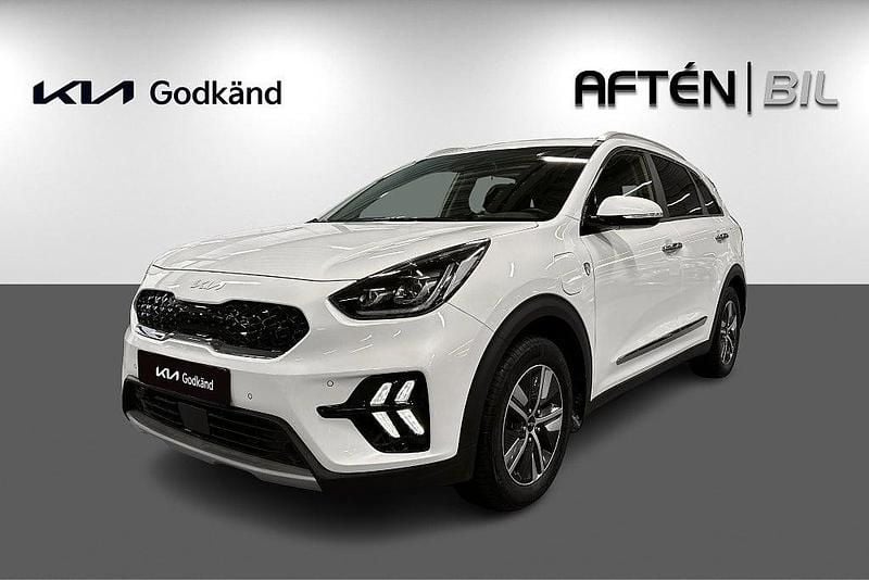 Vit Begagnad 2021 Kia Niro Advance SUV | 269 900 kr (Marknadspris) - Bild 1/3
