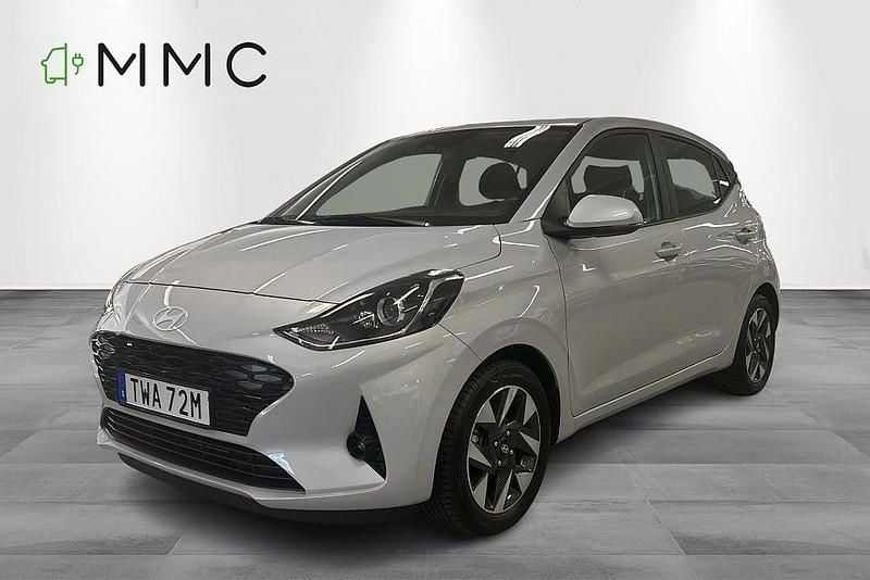 Begagnad Hyundai i10 Advanced 67 HK (49 kW) 2024 Grå Halvkombi