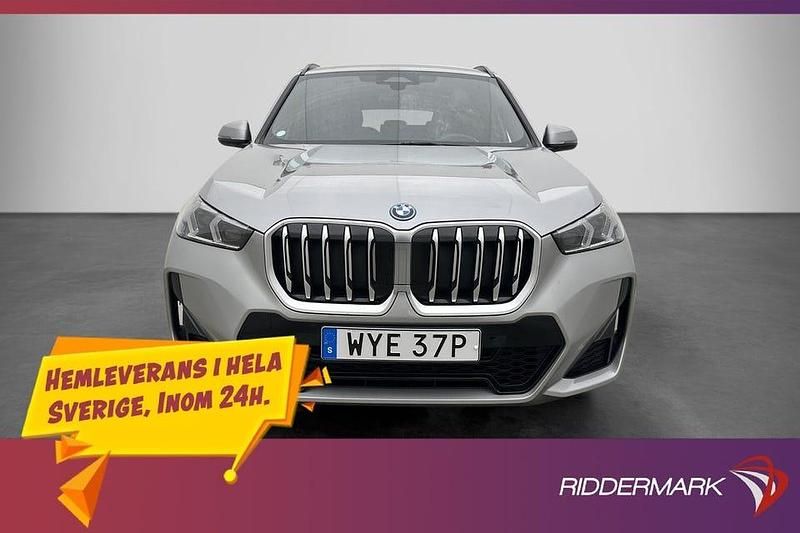Begagnad BMW X1 M Sport 245 HK (180 kW) 2023 Silver SUV