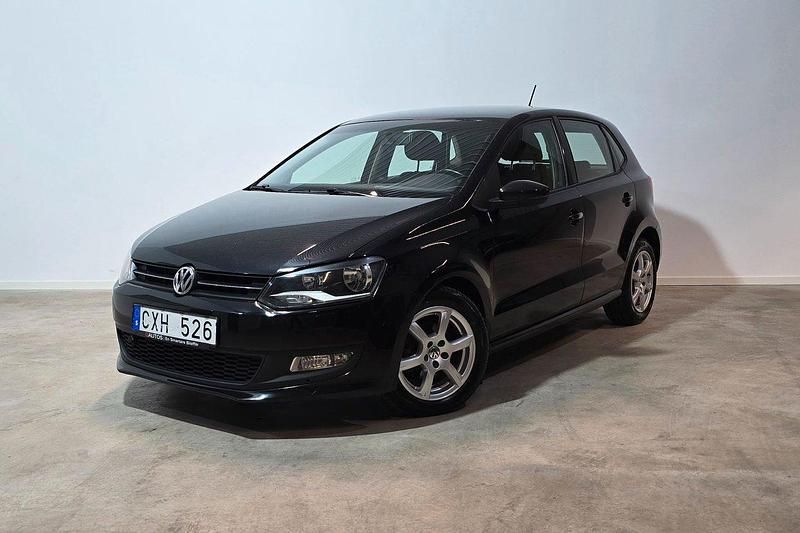 Svart Begagnad 2011 VW Polo Halvkombi | 99 900 kr (Lite dyr) - Bild 1/3