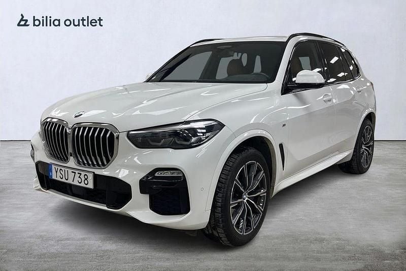 Vit Begagnad 2018 BMW X5 M Sport SUV | 489 900 kr (Marknadspris) - Bild 1/3