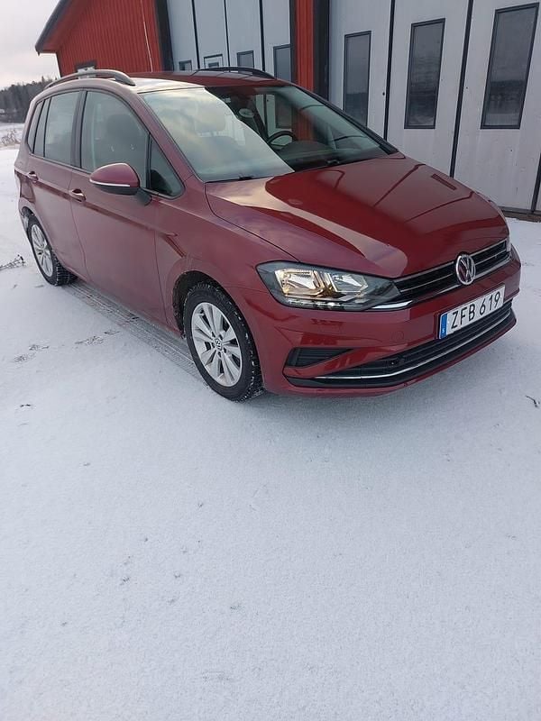 Begagnad 2018 VW Golf VII Halvkombi | 80 000 kr (Superpris) - Bild 1/4