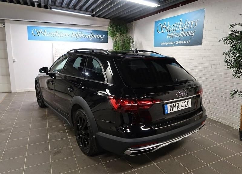 Begagnad Audi A4 Allroad 190 HK (139 kW) 2020 Svart Kombi