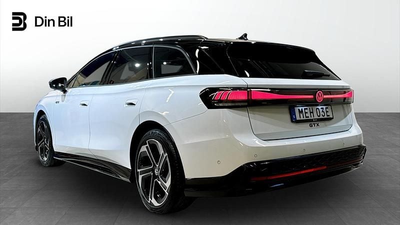 Begagnad VW ID.7 GTX 250 kW (340 HK) 2024 Vit Kombi
