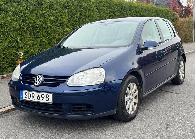 Blå Begagnad 2008 VW Golf VI Halvkombi | 39 900 kr (Marknadspris) - Bild 1/4