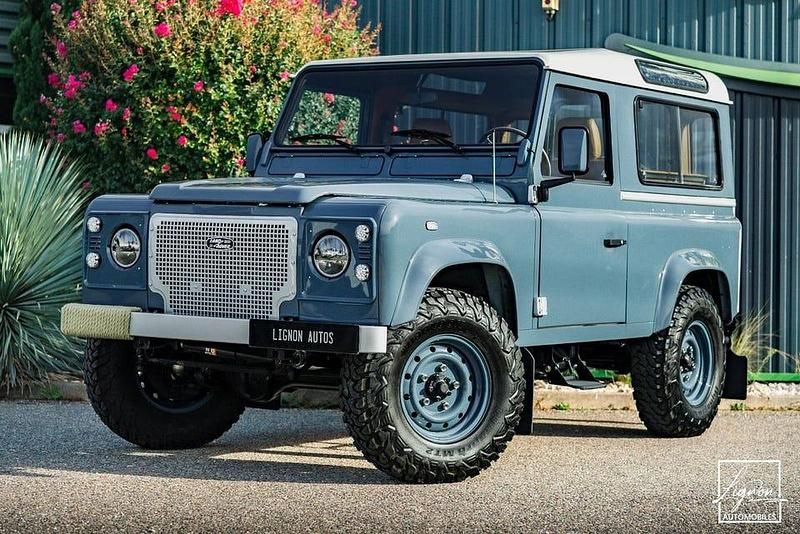 Blå Begagnad 2000 Land Rover Defender Kombi | 849 900 kr - Bild 1/4