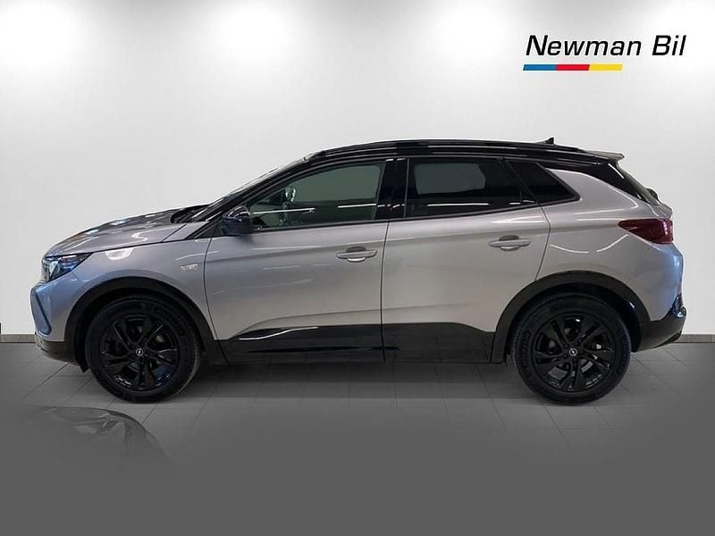 Begagnad Opel Grandland X GS Line 131 HK (96 kW) 2022 Grå SUV