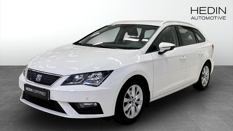 Vit Begagnad 2019 Seat Leon ST Kombi | 149 900 kr (Marknadspris) - Bild 1/4