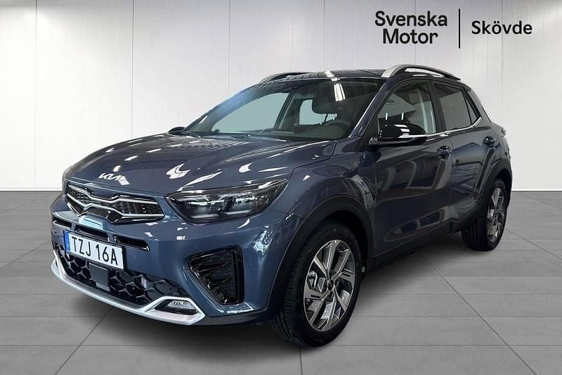Blå Ny 2025 Kia Stonic 2 SUV | 278 904 kr (Lite dyr) - Bild 1/4
