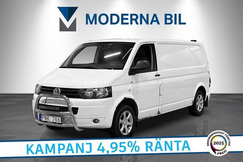 Vit Begagnad 2012 VW T5 Van | 69 900 kr (Superpris) - Bild 1/4