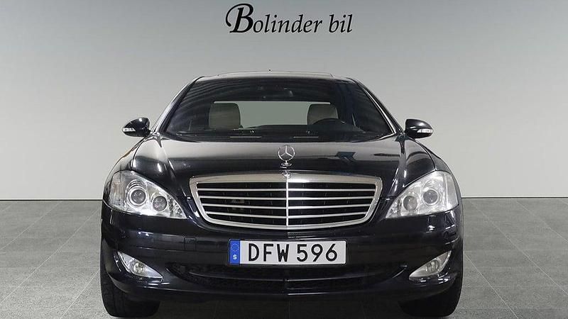 Begagnad Mercedes S320 235 HK (172 kW) 2008 Svart Sedan