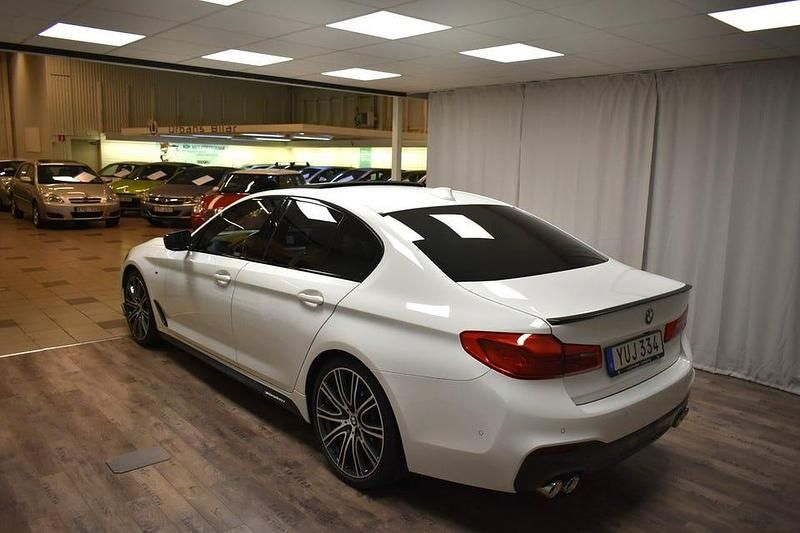 Begagnad BMW 540 M Sport 340 HK (250 kW) 2018 Vit Sedan