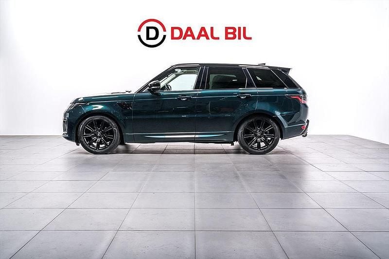 Grön Begagnad 2018 Land Rover Range Rover Sport SE SUV | 489 700 kr (Marknadspris) - Bild 1/4