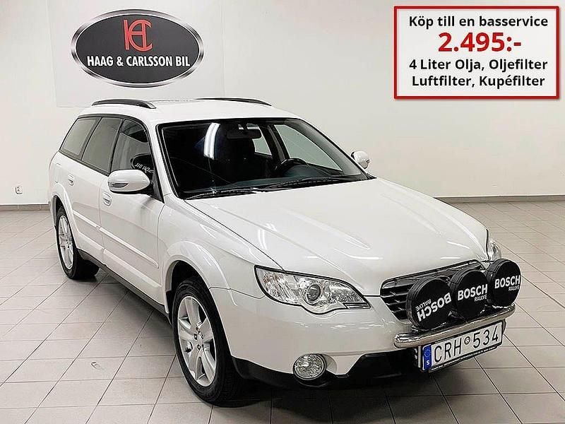 Vit Begagnad 2007 Subaru Outback SUV | 64 900 kr (Marknadspris) - Bild 1/4