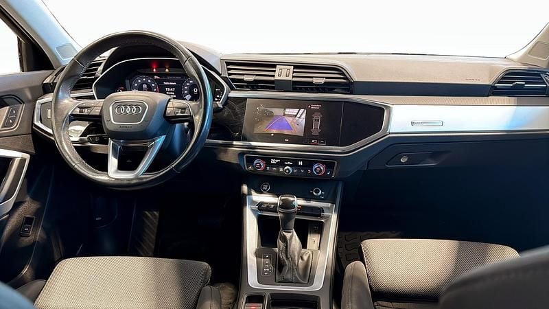 Begagnad Audi Q3 Sportback 150 HK (110 kW) 2021 Svart SUV