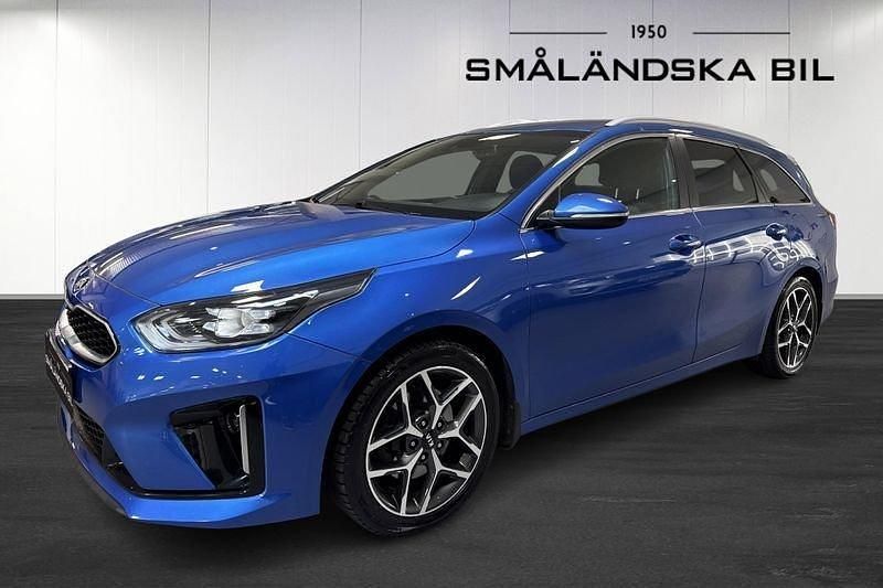 Blå Begagnad 2019 Kia Ceed Sportswagon GT-Line Kombi | 179 000 kr (Marknadspris) - Bild 1/4