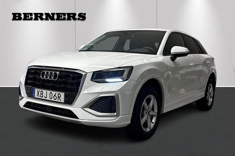 Begagnad Audi Q2 Advanced Plus 151 HK (111 kW) 2024 Vit SUV