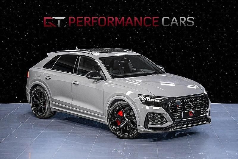 Begagnad Audi RS Q8 Design 600 HK (441 kW) 2023 Nardo grey (audi exclusive) SUV