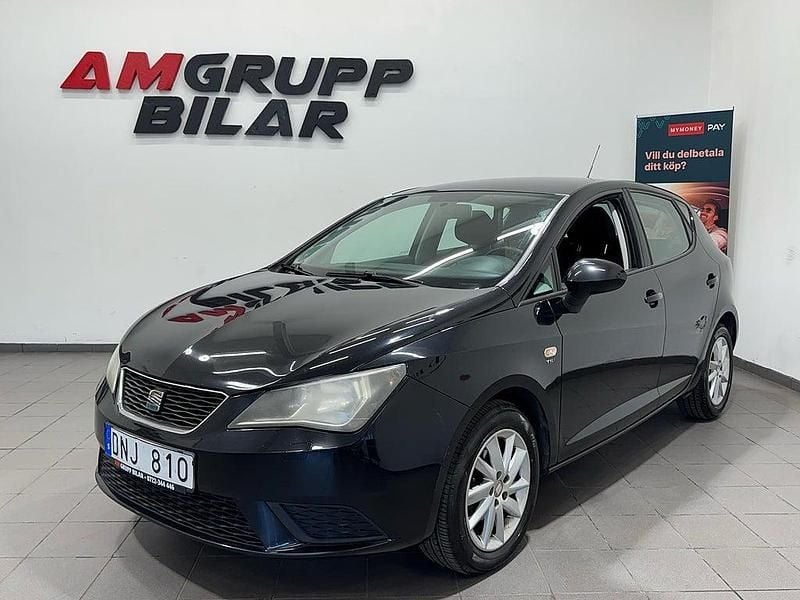 Svart Begagnad 2012 Seat Ibiza Style Halvkombi | 49 900 kr (Marknadspris) - Bild 1/4