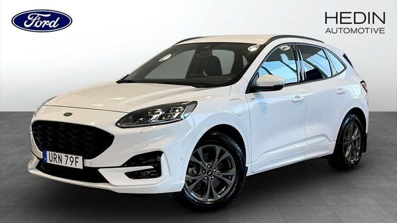 Vit (white) Begagnad 2020 Ford Kuga Business Edition SUV | 249 900 kr (Marknadspris) - Bild 1/4