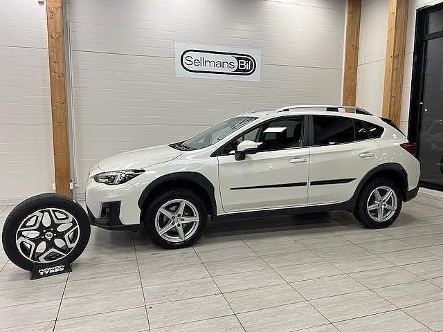 Crystal white pearl Begagnad 2018 Subaru XV Active SUV | 235 000 kr (Marknadspris) - Bild 1/4