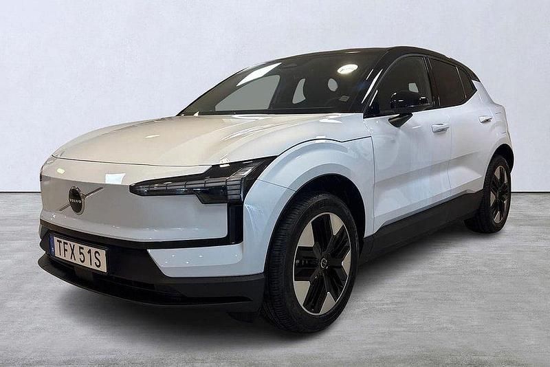 Ljusblå Begagnad 2024 Volvo EX30 Plus SUV | 409 900 kr - Bild 1/4